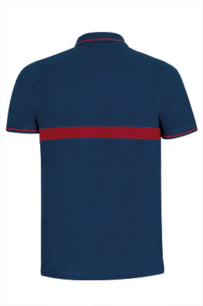 Vue de dos du vêtement