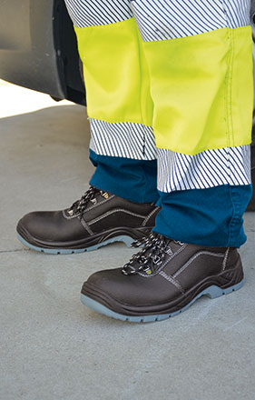 Scarpe antinfortunistiche